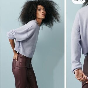 The Alani Cropped Cashmere crew-Neck sweater by pilcro
